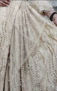 لباس کرم ۱۵ تومن