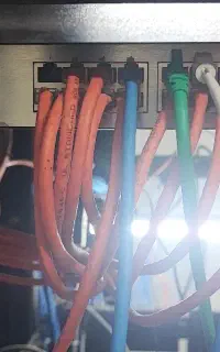 خدمات it کامپیوتر شبکه لپ تاپ