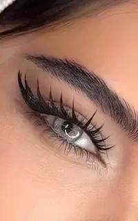 کاشت مژه
