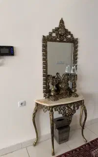 آینه و شمعدان برنز