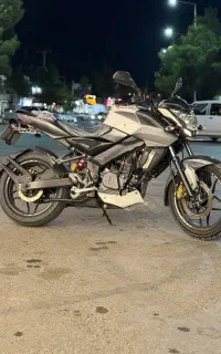 Ns 200