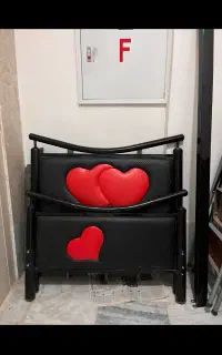 تخت فلزی یک نفره
