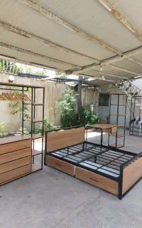 تخت چوبی و تخت چوب و فلز