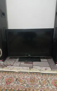 تلویزیون 32 LG