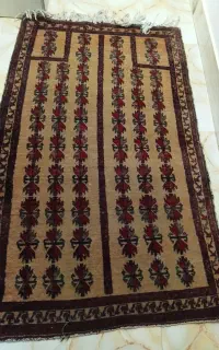 قالیچه قدیمی استفاده شده