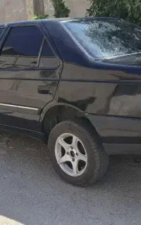 پژو  405 مشکی