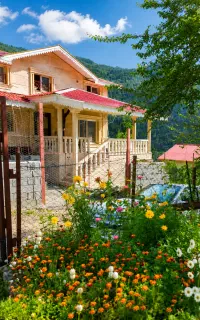 ویلای جنگلی و ییلاقی رازِ مه