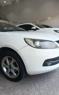 جک j5 بی رنگ/ نقدواقساط/به شرط کارشناسی