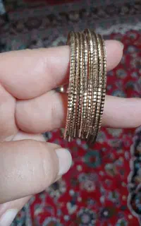 النگو طلا روس