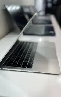 MACBOOK AIR 2019 کارکرده