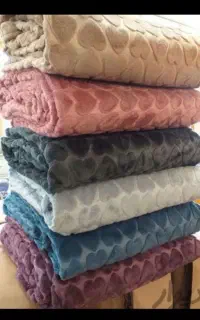 پتو مسافرتی قلبی