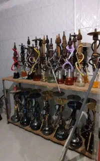 شاگرد کار در کافه