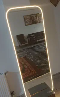 آیینه ال ای دی