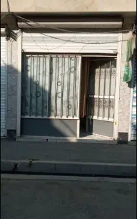 یک باب مغازه به مساحت ۱۷ متر