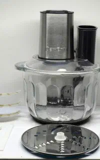 خردکن چند کاره سالادسازداونتی