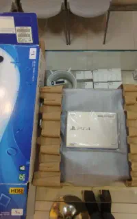 دستگاه پی اس 4