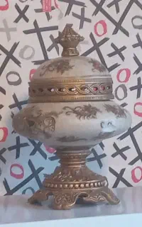 شکلات خوری قدیمی