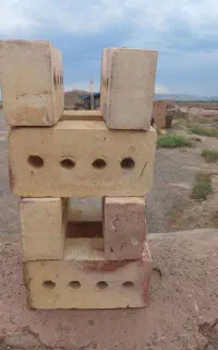 آجر سه سوراخ