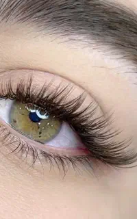 اکستنشن مژه با متریال عالی و قیمت مناسب