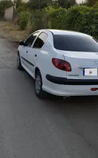 206sdمدل 98بی رنگ درجه یک