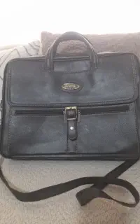 کیف چرم لبتاب