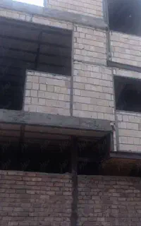 کَِاَِرَِگَِر سَِاَِخَِتَِمَِاَِنی ام،مصالح،بالابر