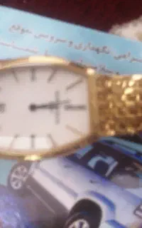ساعت رومانسون طلا ی رنگ ثابت به ضمانت مال 30 بیش