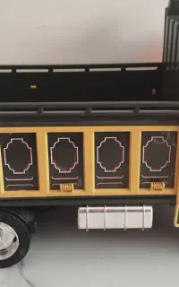 خاور اسباب بازی
