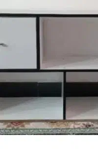 میز کامپیوتر یا دخل