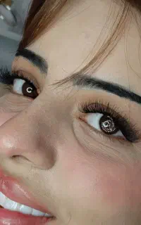 آموزش و خدمات کاشت مژه فقط ۱۵۰۰ متریال از مربی