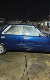 نیسان گلوریا ۶ سیلندر افسانه