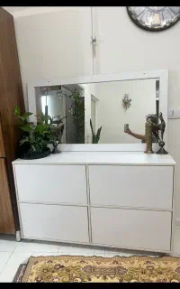 جاکفشی وآینه