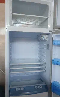 فروش یک دستگاه یخچال فریزر ۱۴ فوت فیلور