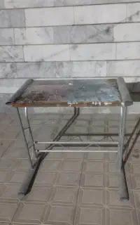 میز وصندلی