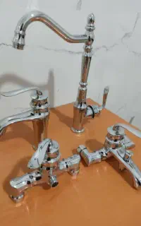 همکار خانم جهت کار در فروشگاه ابزار یراق
