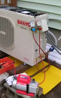 نصب/ نصاب کولر گازی/  شارژ گاز / سرویس
