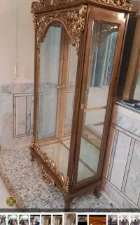 ویترین فروشی عسلی رنگ کاملا سالم
