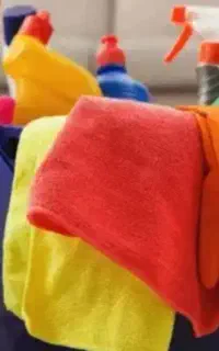نظافت راه پله و پارکینگ.