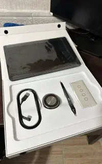 قلم نوری Wacom مدل Wacom intuos pro M  PTH-660