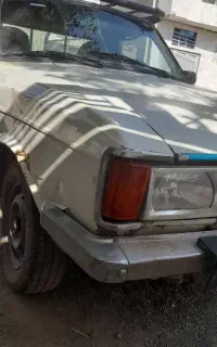پیکان وانت ۸۱