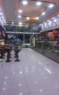 مغازه 310 متر با تمام لوازم