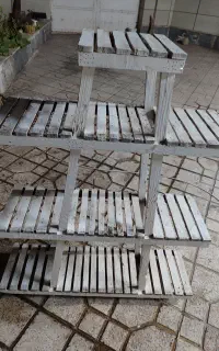 پایه گلدان