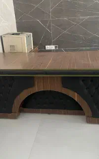 میز مدیریت درجه یک