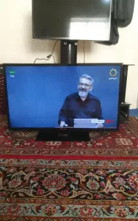 ال سی دی ۴۰ صنام قیمت ۱۵تخفیفم داره بعلت نیازمالی