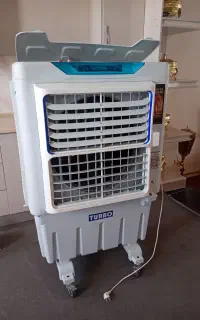 کولر آبی ایستاده