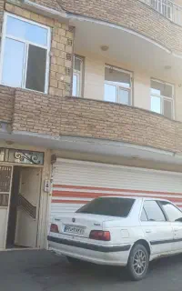 فروش دوطبقه خانه با پارکینگ درپشت اداره گاز کوچه