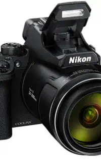 فروش دوربین Nikon P950 در حد نو بسیار کم کارکرد