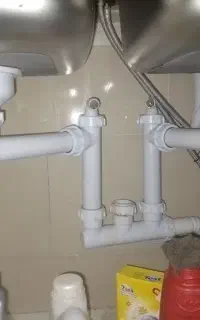 لوله کش آب