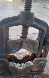 گیره فولادی