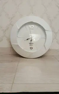 ساعت دیواری